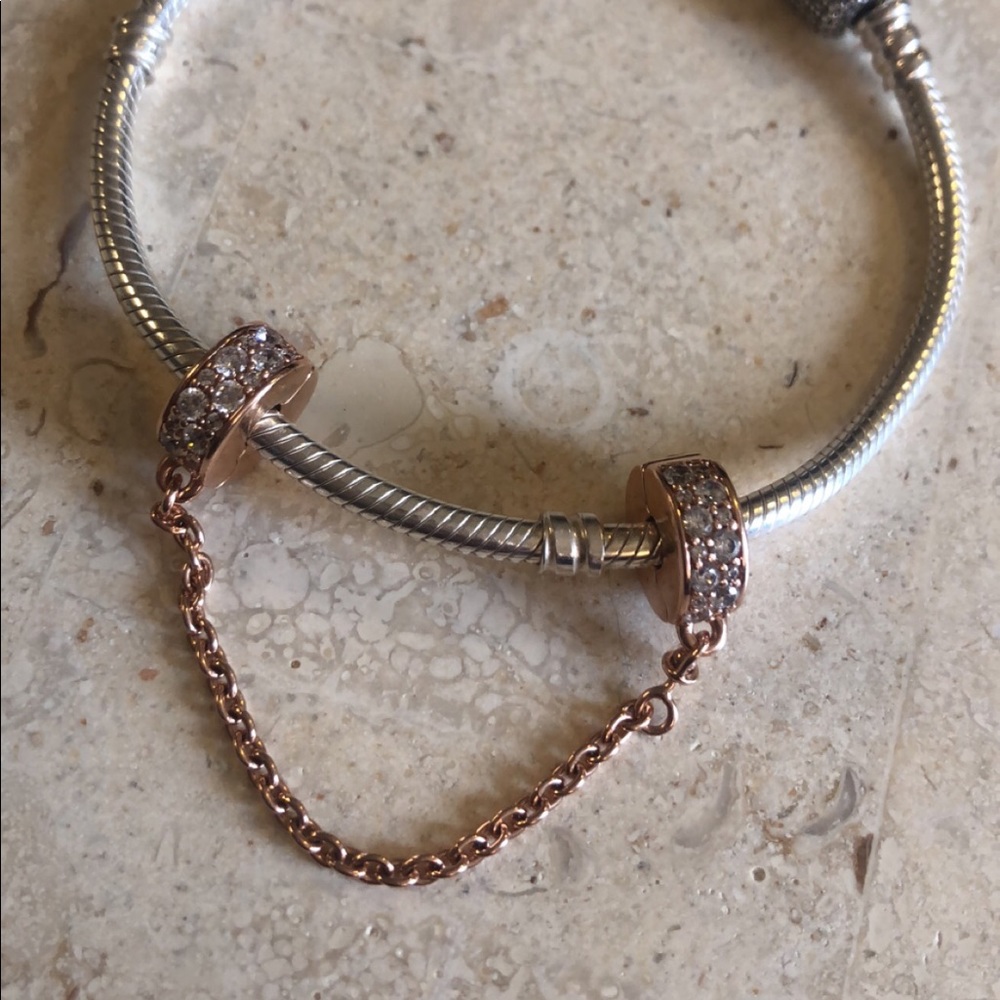NEW SHINING ELEGANCE SAFETY CHAIN, PANDORA ROSE™